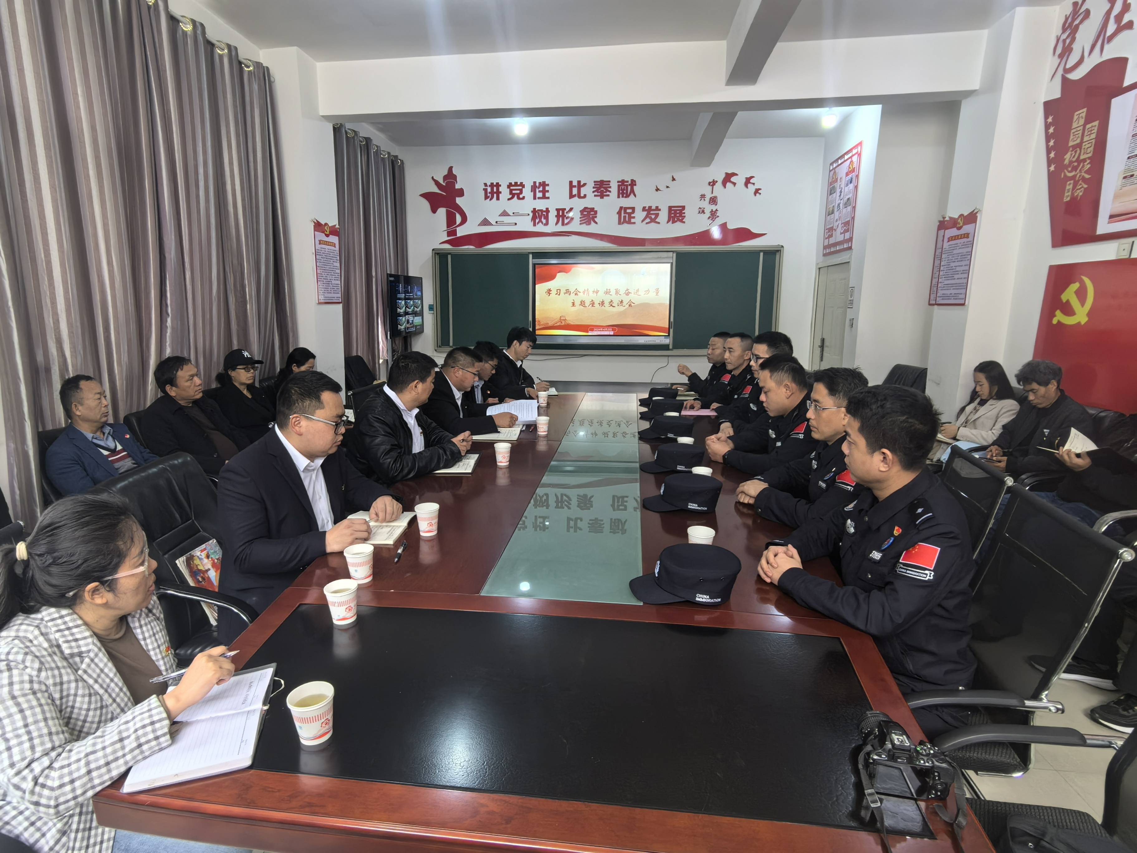 三项创建|多措并举护花开 携手同心助成长_校园_防范_工作