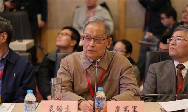 当年38岁仅高中文凭的东北大叔,破格进复旦读博,如今成大学老师