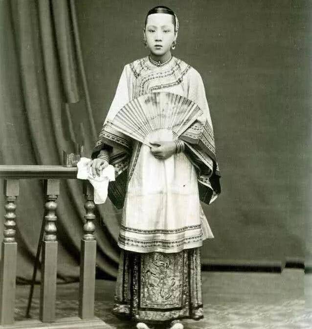 清代奇案:新郎缠绵时,女私处现守贞血鳖?高士断命案,今露疑点