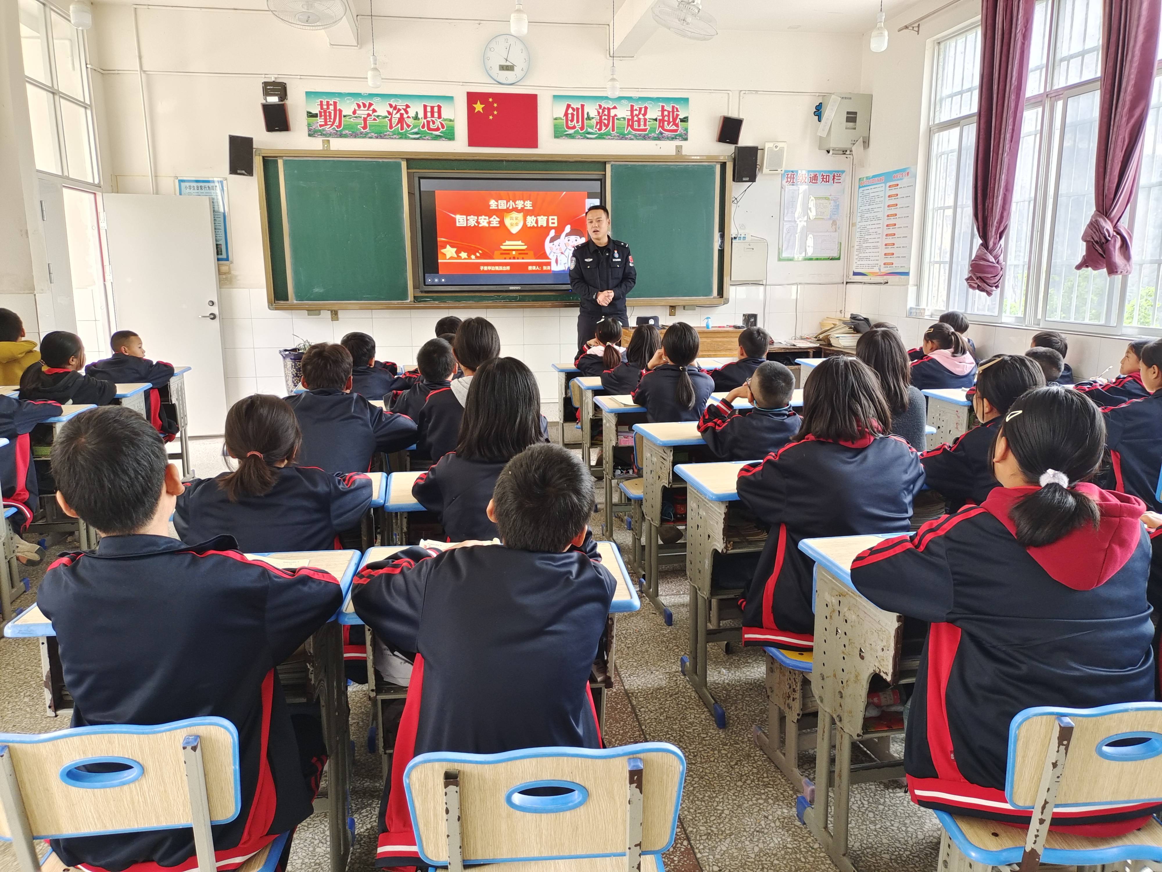 三项创建|多措并举护花开 携手同心助成长