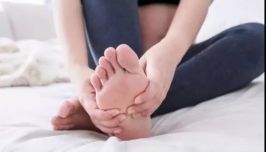 足底筋膜炎怎么治疗最好