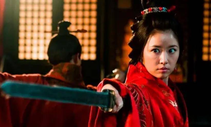 孙尚香没能生育的背后,藏着刘备难以启齿的秘密,却被法正破解了