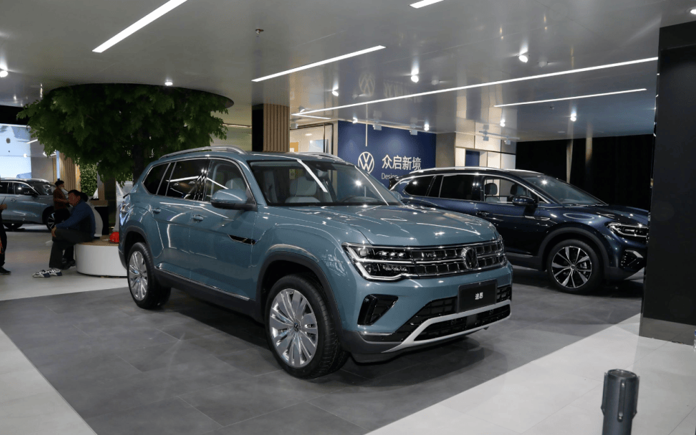 大众也愁!超5米suv不到23万起,2.0t四驱8.65l油耗