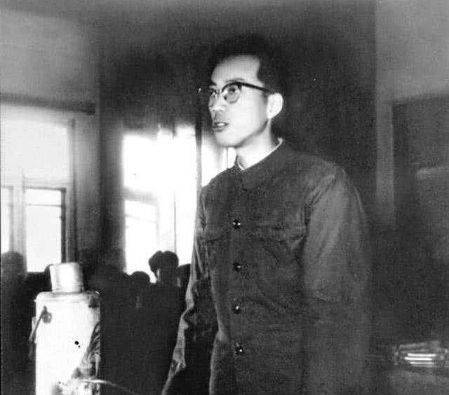 他是两弹元勋,46岁被一闷棍结束生命,妻子申冤八年,结果如何_姚桐斌