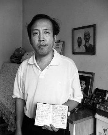 怯懦少年药家鑫的"毁灭史",他经历的家庭教育,比你想得更糟糕