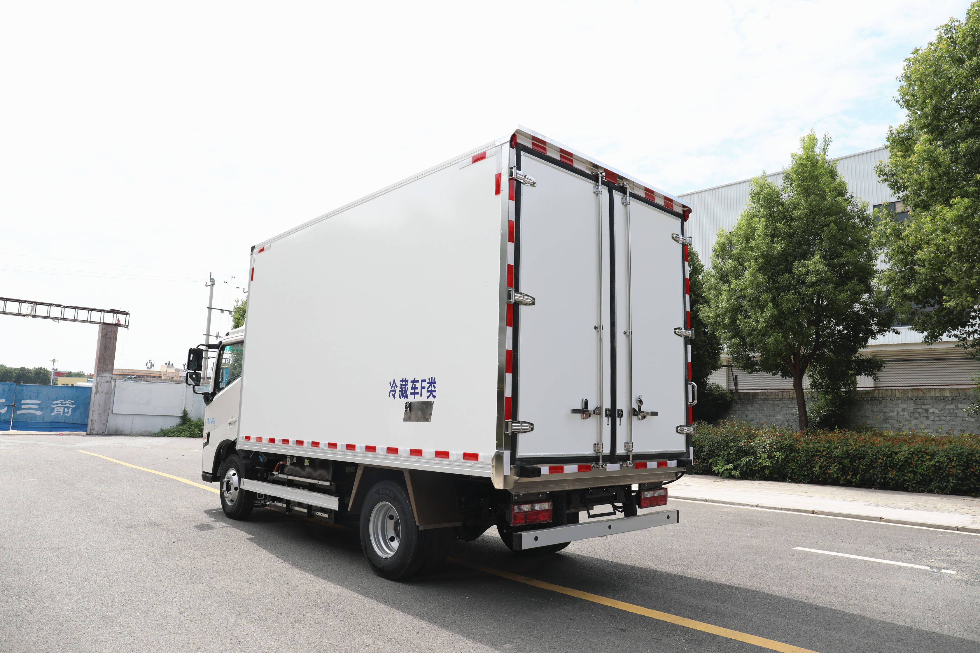 吉利远程星智h8e纯电动冷藏车4.2米