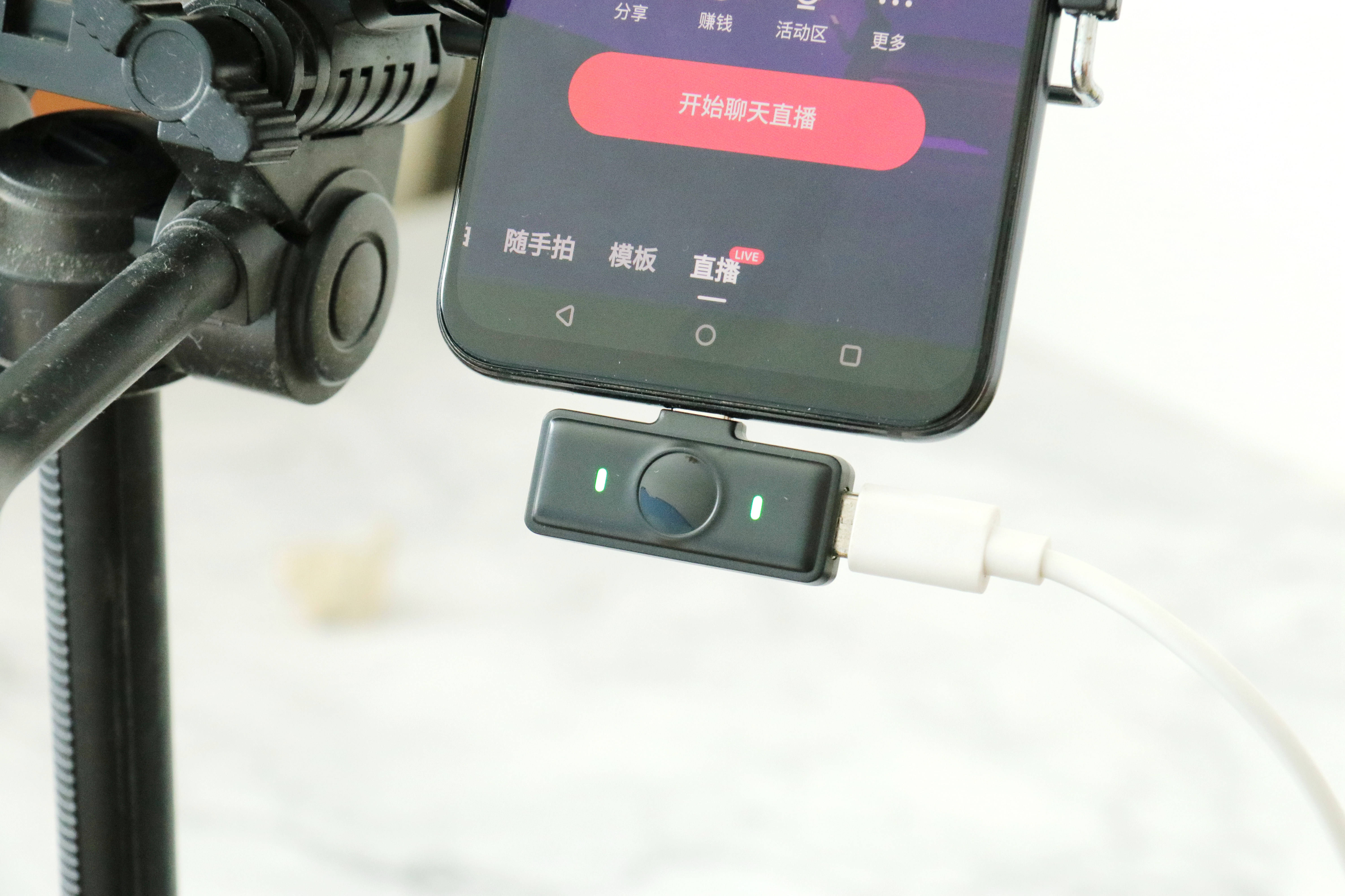 西圣无线麦克风体验:售价仅百元,性价比真高