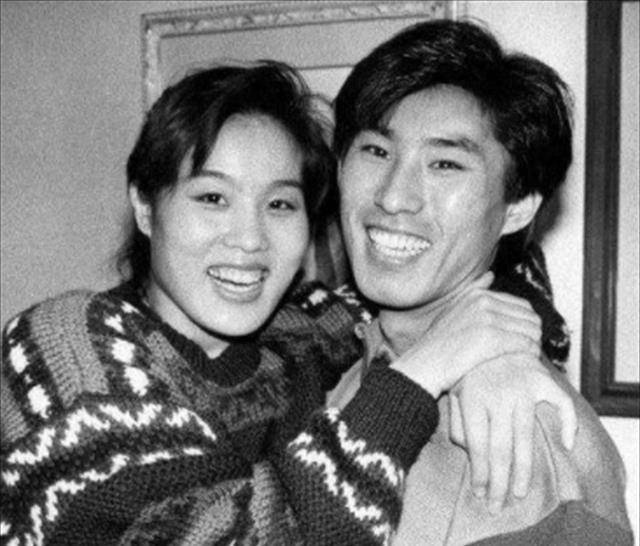 1986年,焦志敏到韩国参加亚运会,安宰亨看到她和队友在咖啡厅里喝咖啡