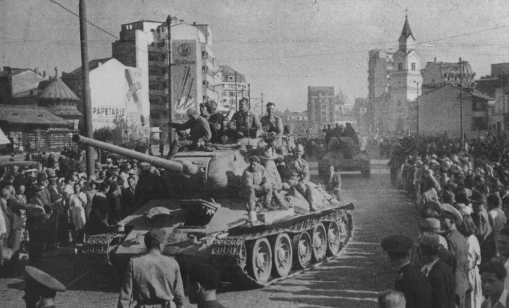 部队1944年8月20日,苏军乌克兰第2方面军(指挥官马利诺夫斯基大将)