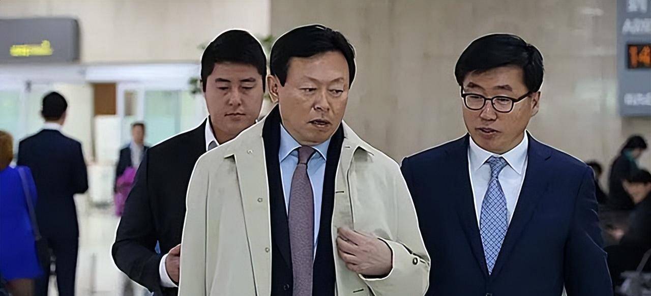 2009年,韩国女星在家中自缢,留下的遗书记录了财阀的丑闻