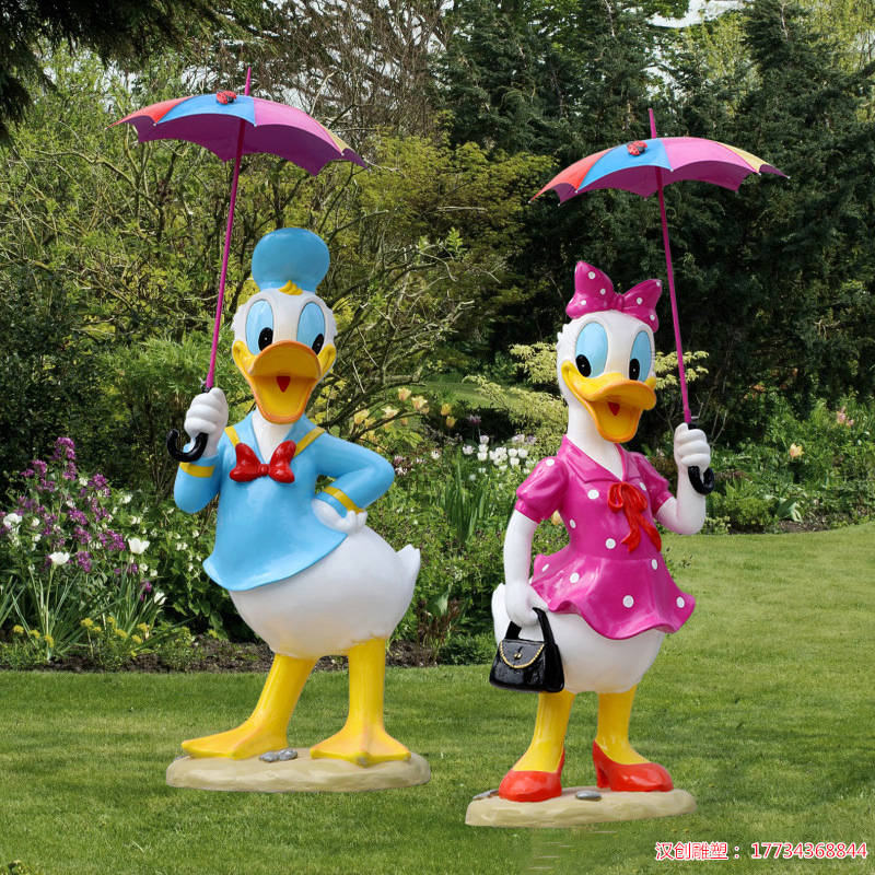 玻璃钢卡通动画人物雕塑 户外装饰摆件小品景观