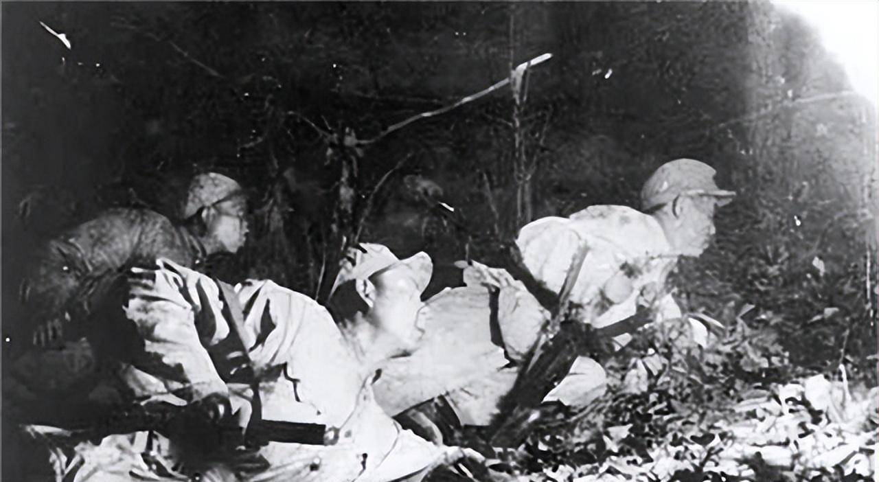 面对敌军团长束手无策,17岁号兵高喊:我来指挥!竟真反败为胜