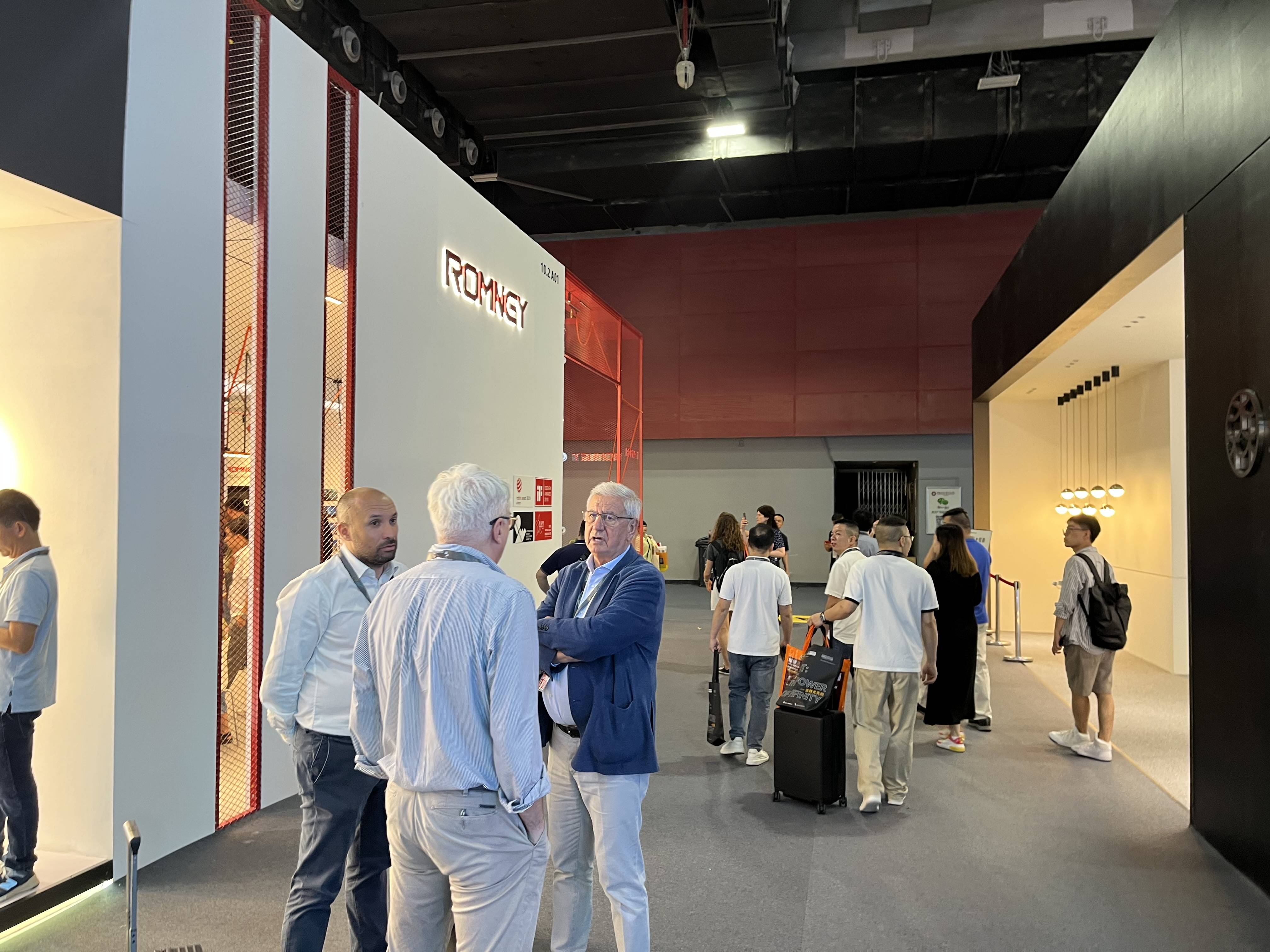 2024年广州国际照明展《光亚展》盛大开幕!