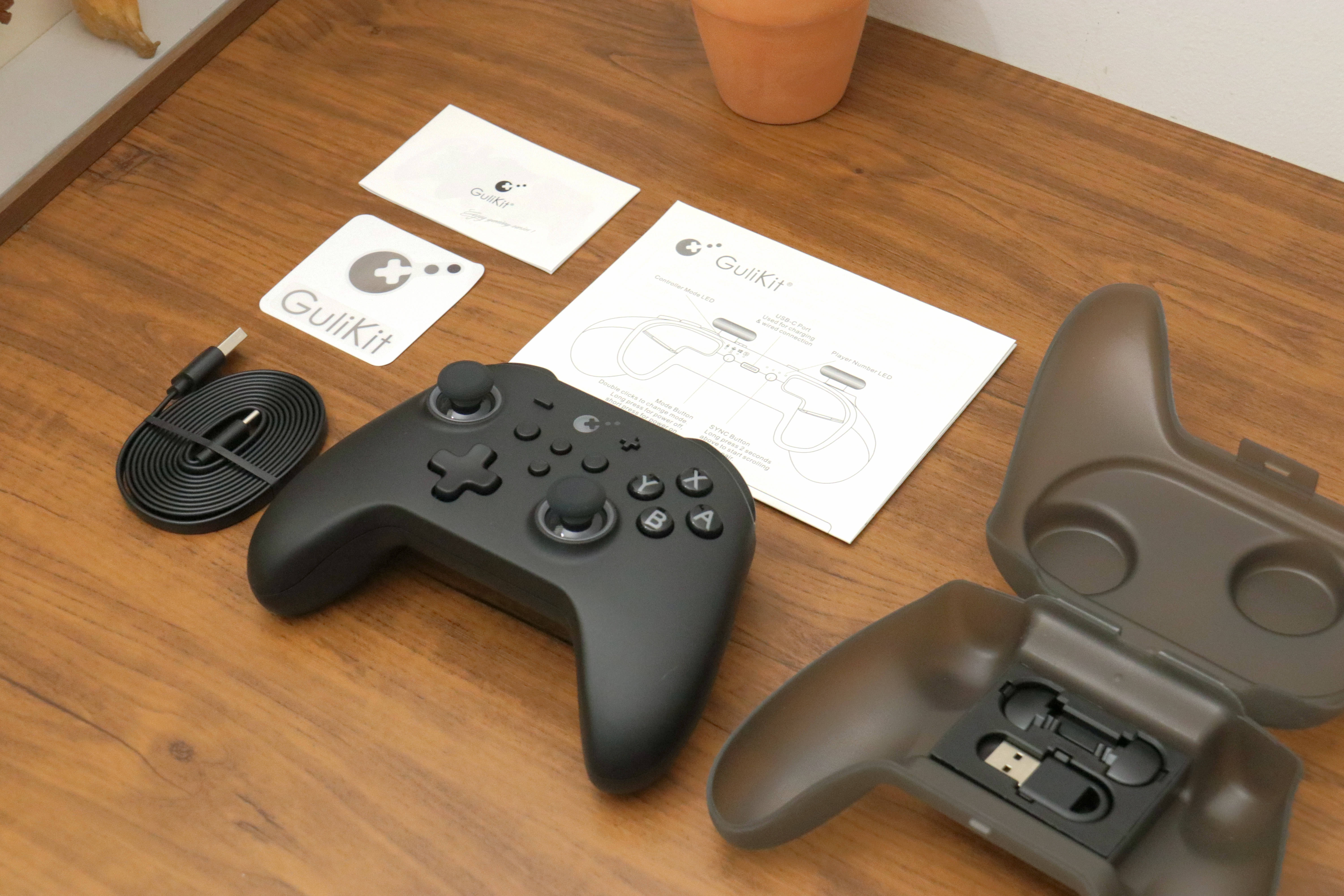 谷粒金刚3Pro游戏手柄体验:双霍尔设计,畅玩多平台游戏