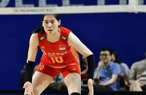 原创            女排奥运名单出炉，2小将逆袭，张常宁入选，3人遗憾落选-女排奥运选手