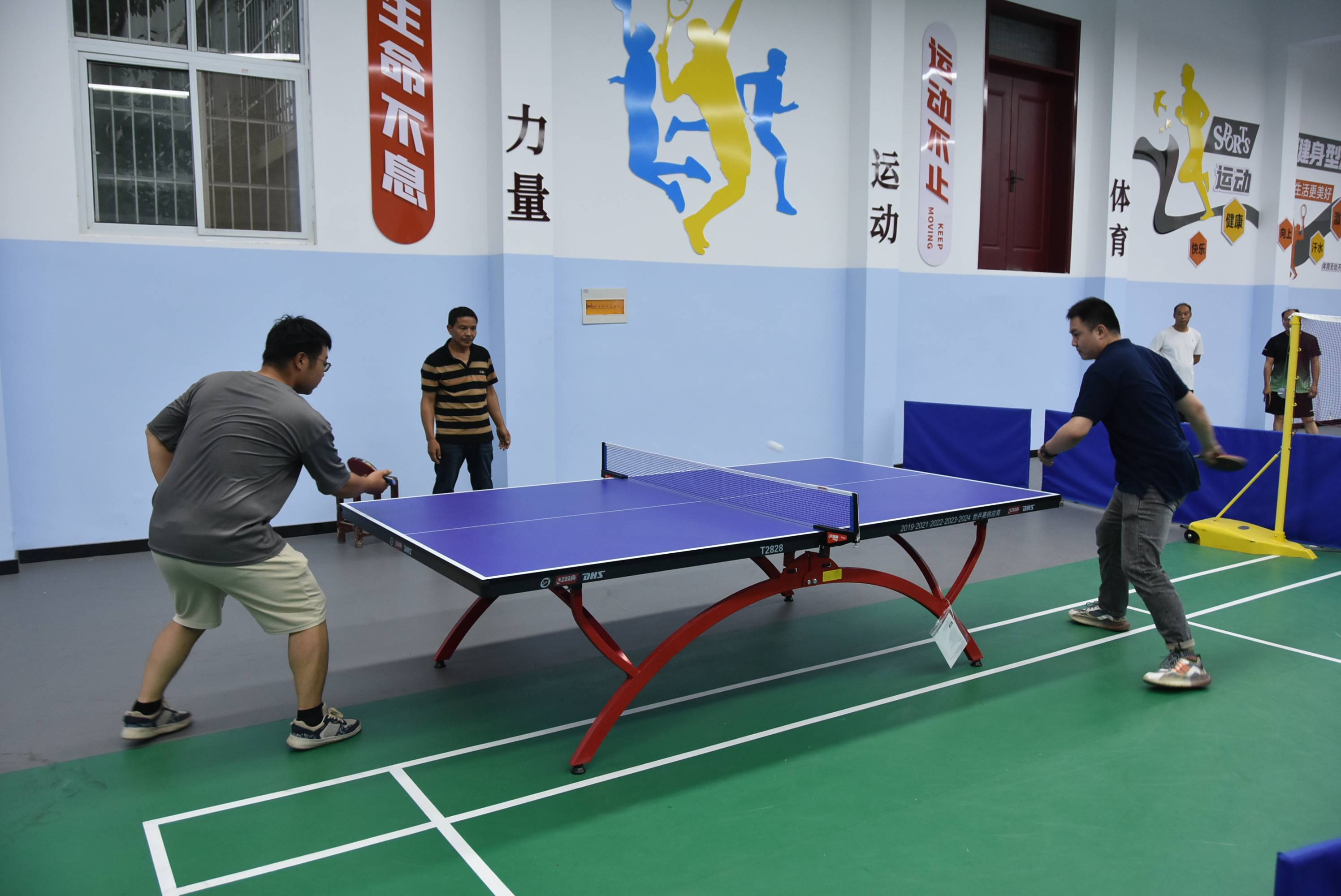 中国兵器豫西集团北方向东公司"乒"劲十足 "乒"出精彩乒乓球比赛圆满