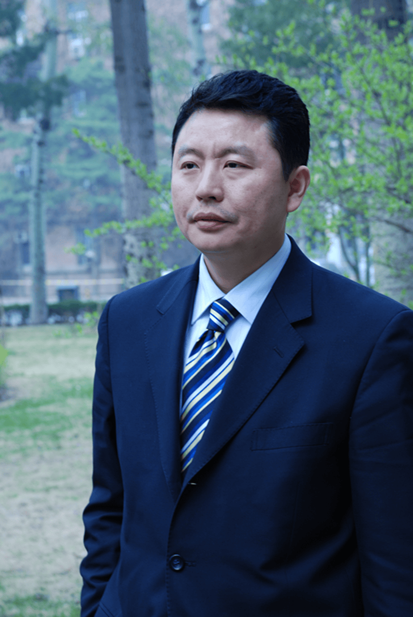 董事长十多年来一直活跃在北大,清华,人民大学等多所高校的mba课堂