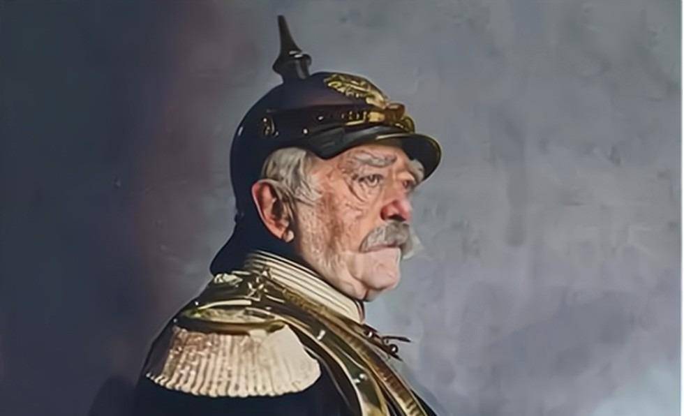 纳粹德国为何又叫"第三帝国",之前的两个帝国分别是什么?