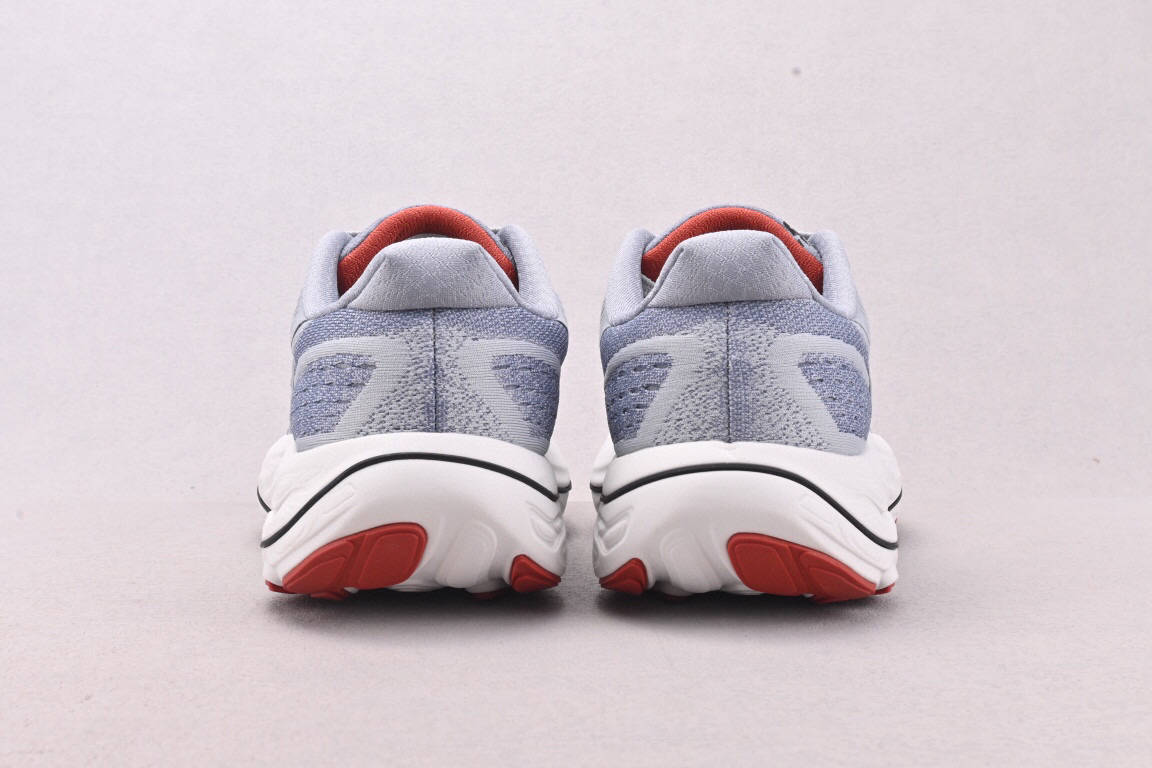 新百伦 new balance nb fresh foam x vongo v6 低帮跑步鞋