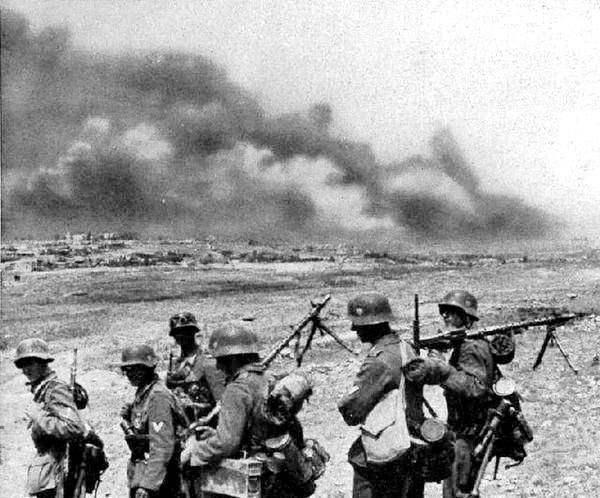 二战斯大林格勒战役,如何提高了苏联国际上的地位?打赢是硬道理