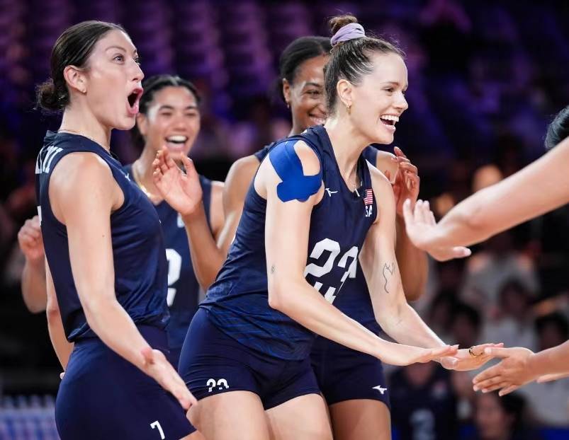 美国女排并不可怕,球队暴露三大短板,巴黎首场争夺中国更被看好