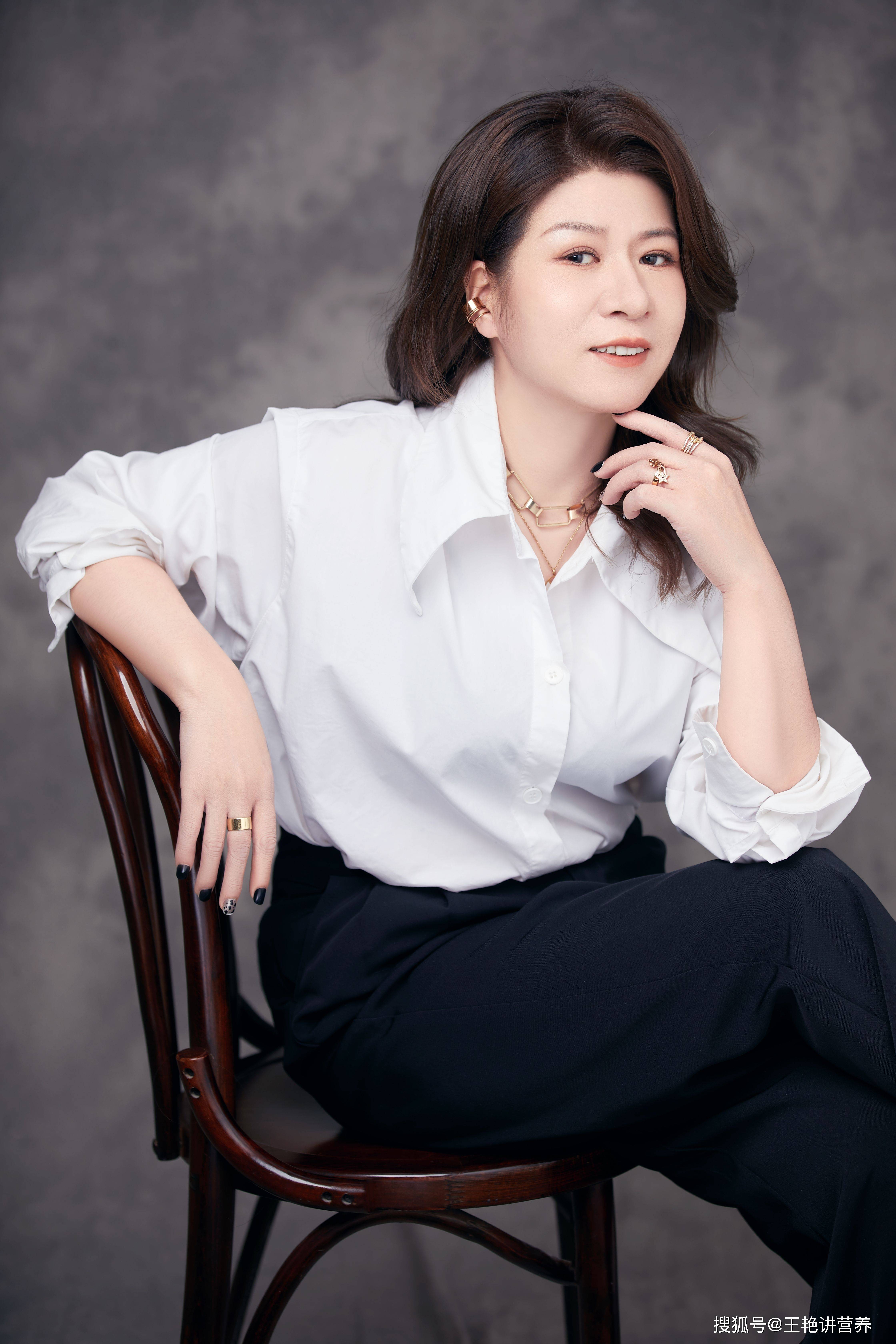 分析”克利夫顿优势才干主题| ZH - 盖洛普, image size:4480x6720