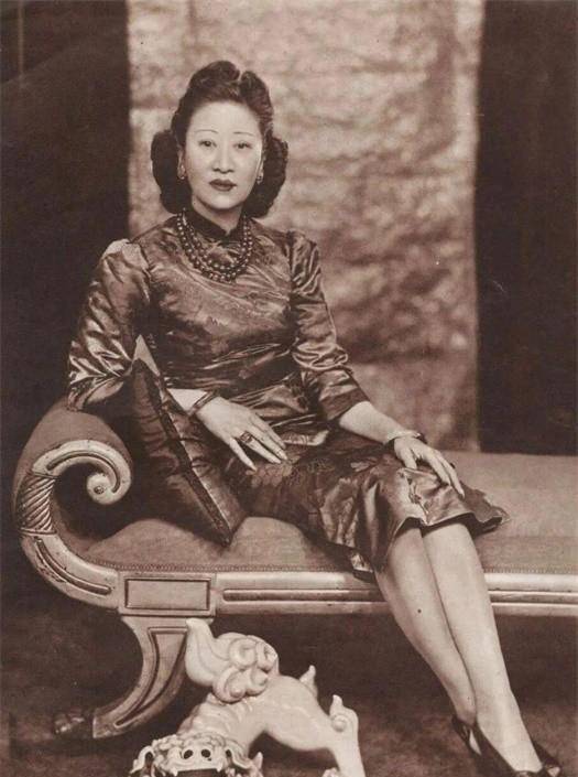 黄蕙兰:27岁嫁顾维钧,39年后惨淡离婚,死时家中挂满夫妻合影