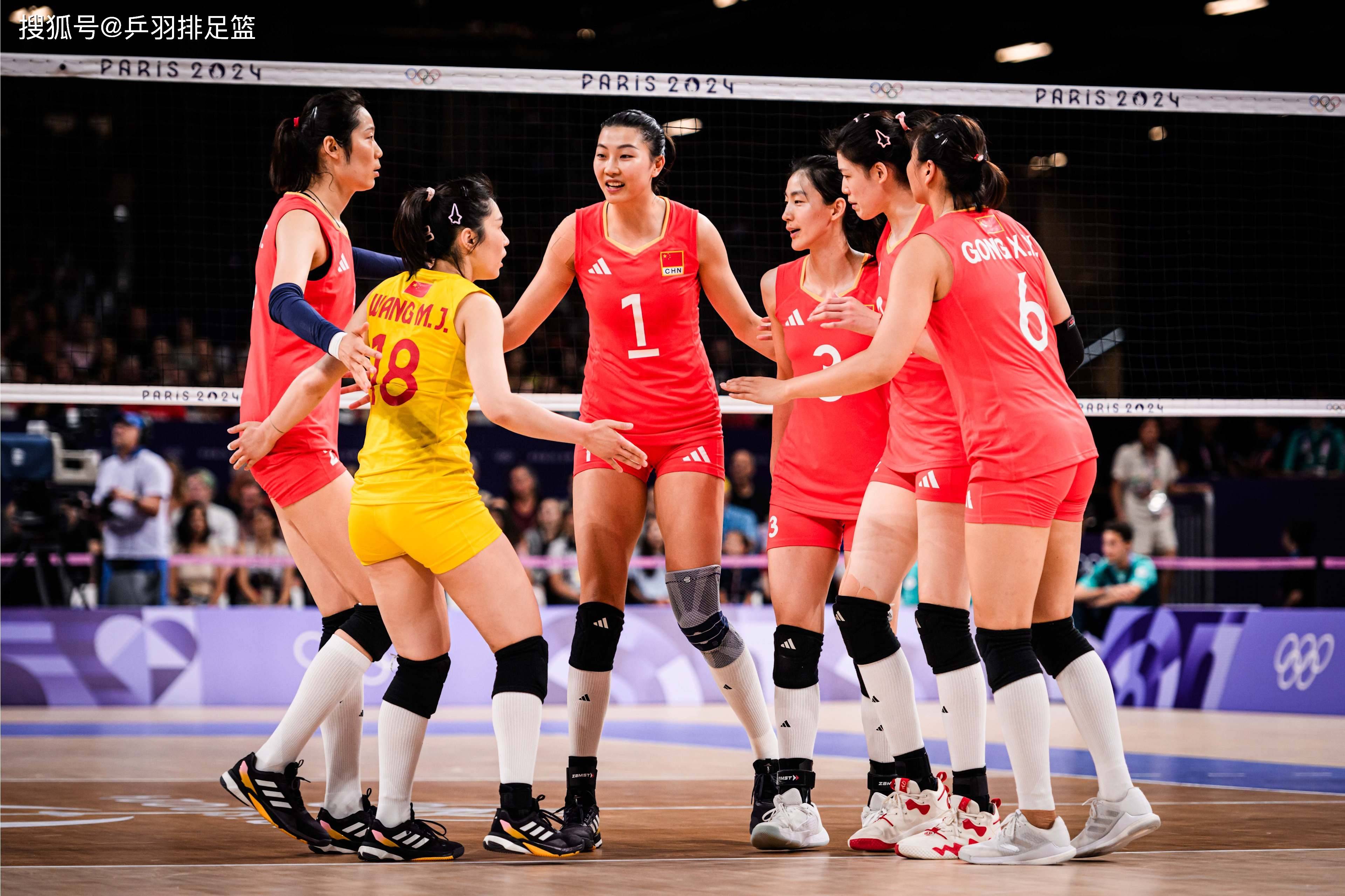 央视直播:中国女排vs土耳其女排!上届曾0-3完败,女排盼复仇!