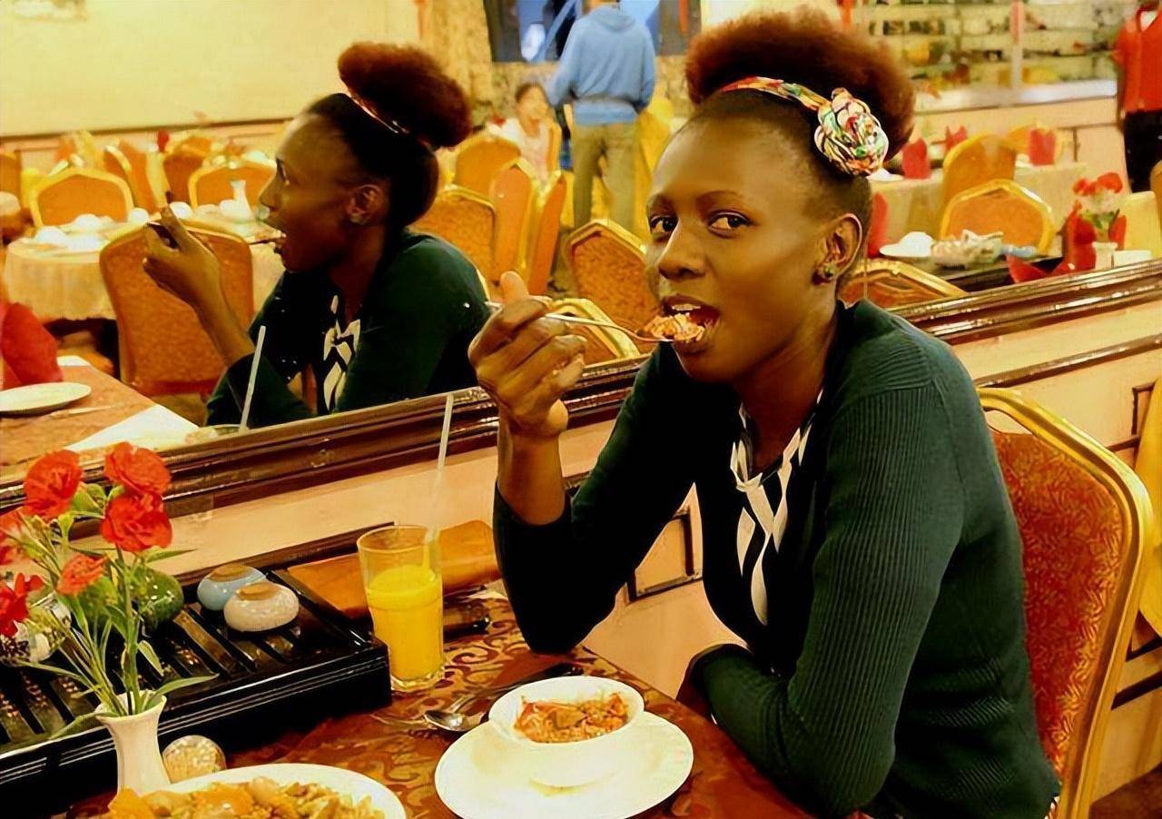 2004年,肯尼亚女孩给中国大使写信:我是郑和水手后裔,想来中国