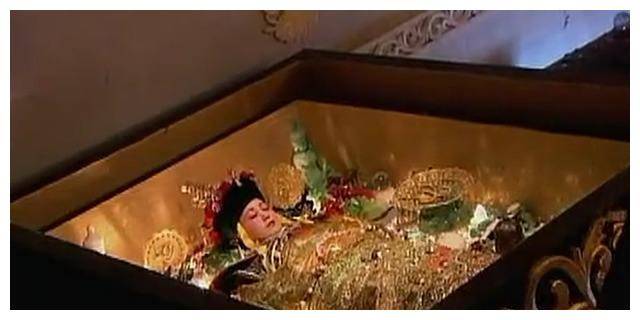 慈禧陵墓被盗,她口中价值8亿的夜明珠,后来去了哪里?