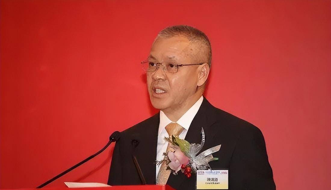 凉茶大王陈鸿道:80亿身价竟成逃犯,成也王老吉败也王老吉_王泽邦_香港