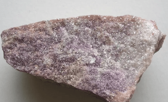 必知!青岛港云母进口清关的关键流程