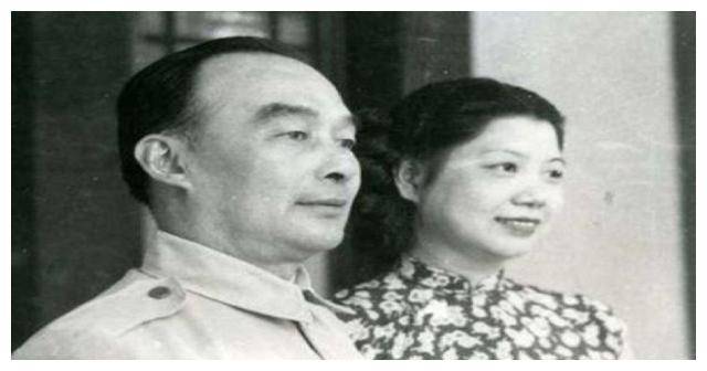 蔡若曙_黄维_张灵甫