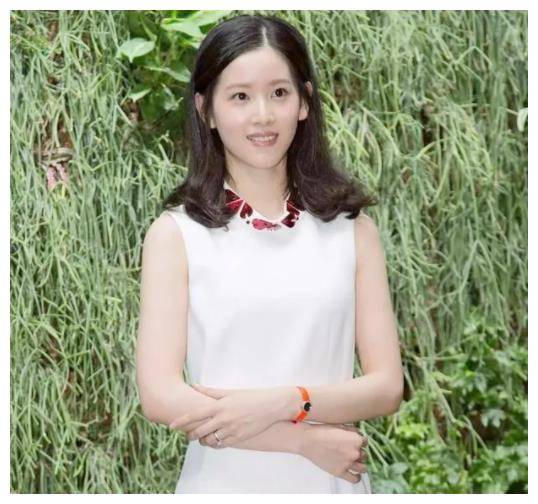 寒门ceo"让位":不是时代抛弃了刘强东,而是没有读懂章泽天_时候_妹妹_