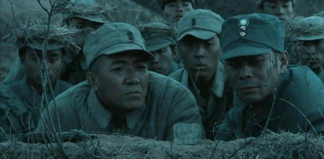 敢死队视死如归,钱直接扔地上,电视剧是在美化国军敢死队吗