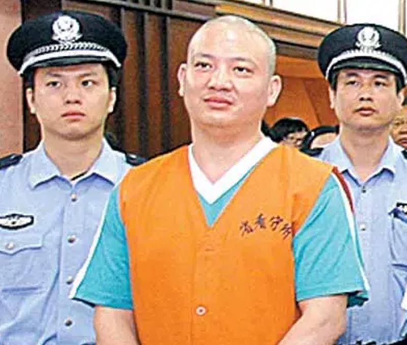 刘招华:堪称世纪末最大毒枭,逃脱多省武警联合追捕,终难逃一死