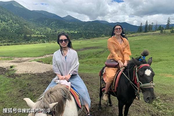 原创            八月去拉萨跟团需要多少钱？体验西藏旅游7天6晚路线攻略-有去拉萨的旅游团吗我想报名英语