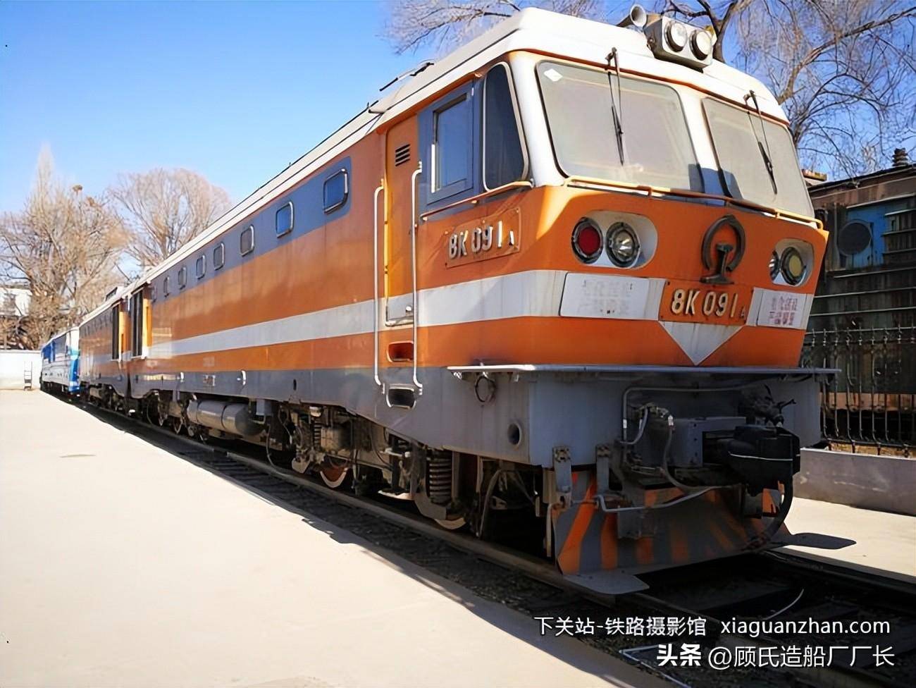 还记得那一抹浪漫的法国橙否?阿尔斯通8k型电力机车在中国的故事