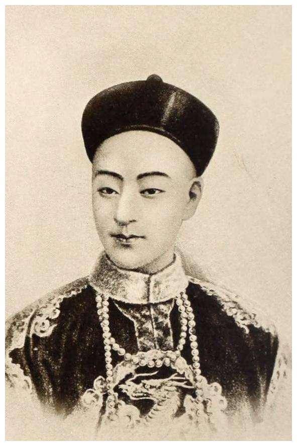 早上还在处理光绪后事,傍晚嘴中就含上了夜明珠_皇帝_时候_袁世凯