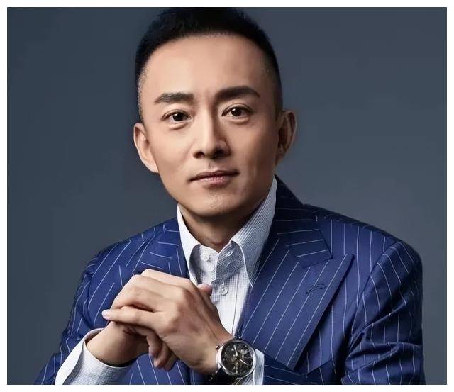 央视颜值担当亚宁:因性取向被迫离开央视,如今再度归来已是霸总