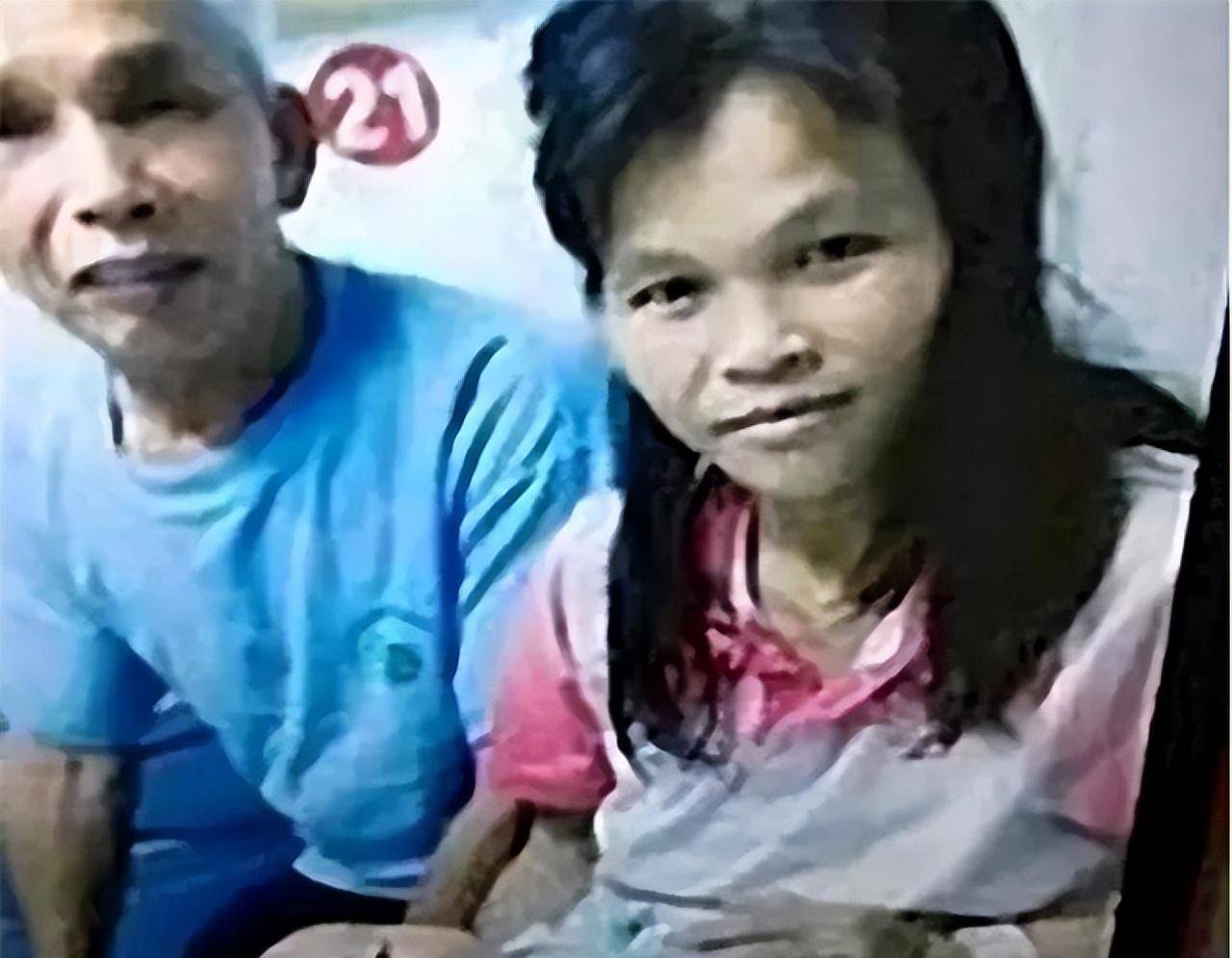 名副其实的"超生游击队"!21年间生15个孩子,夫妻创造人间奇迹