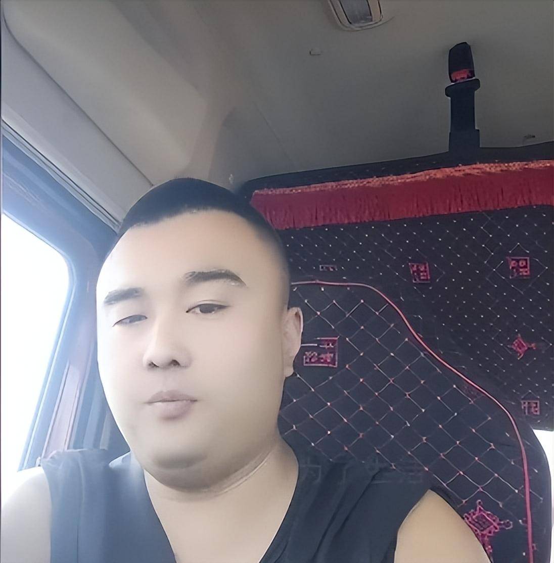 西藏送货意外身亡,留下父母和儿子:钱挣了人没了_倪万辉_李婵_生活