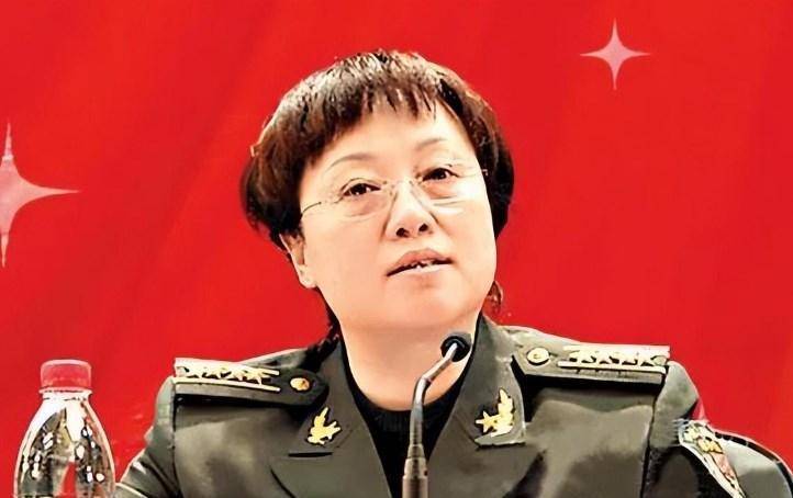 国民党女军医图片