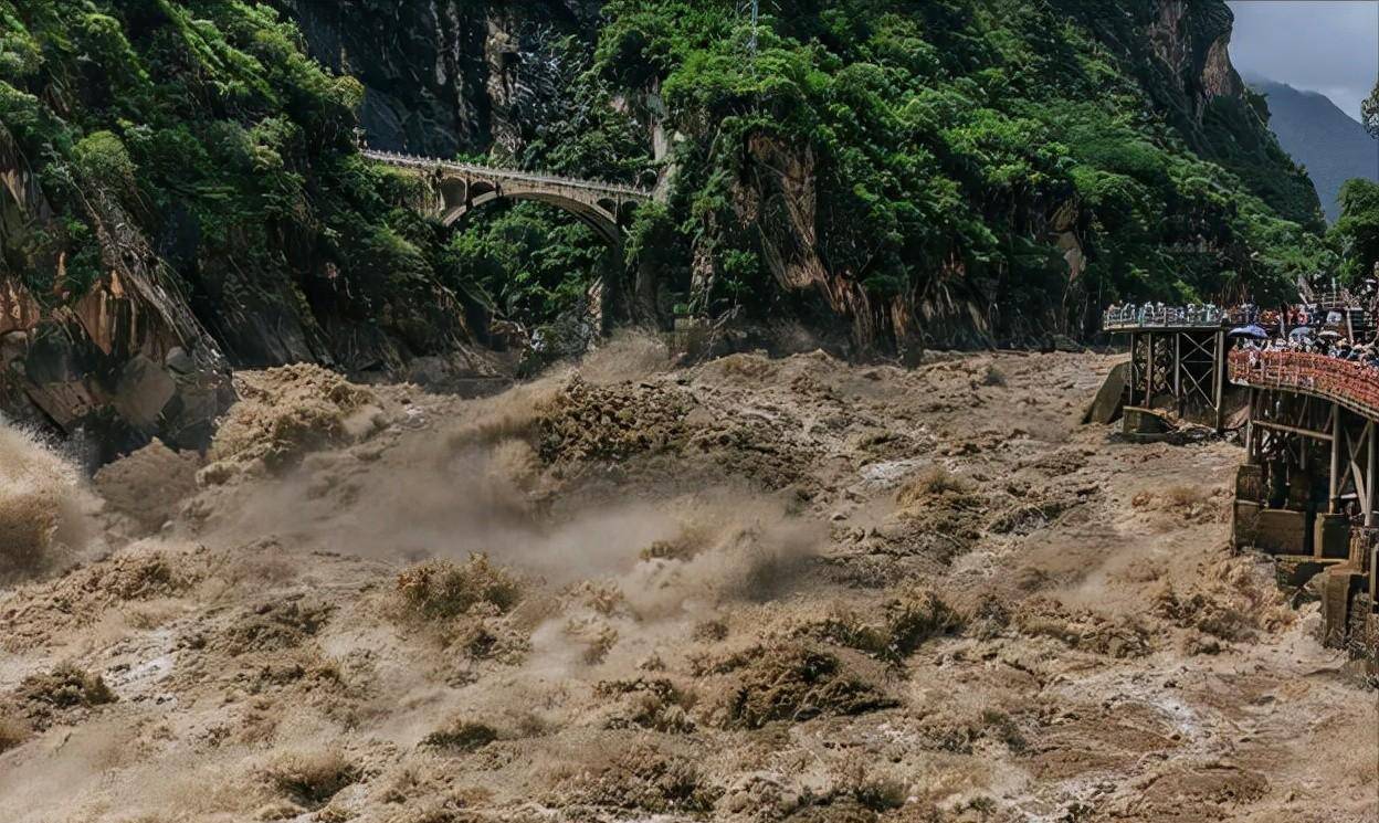 蓟县泥石流图片