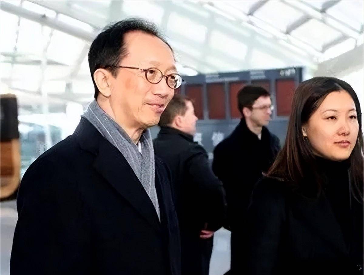 伏明霞老公的财力究竟有多雄厚?