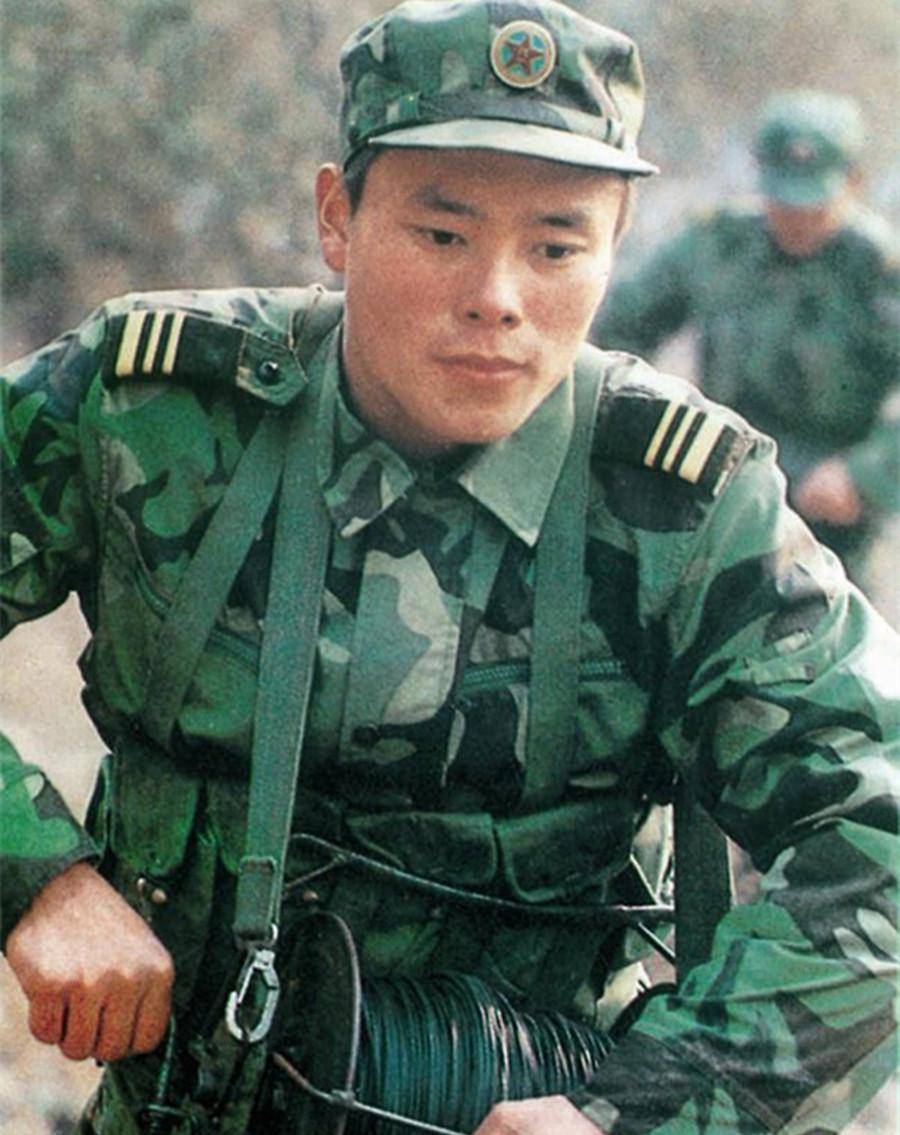 人民英雄徐洪刚:以1敌4勇斗歹徒,身中14刀,后来他怎么样了?