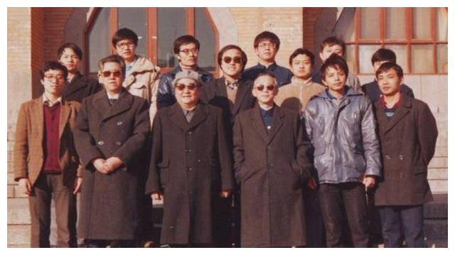 他是原江苏省委书记,华西村发展他立大功,97岁去世,儿子是副厅_韩培信