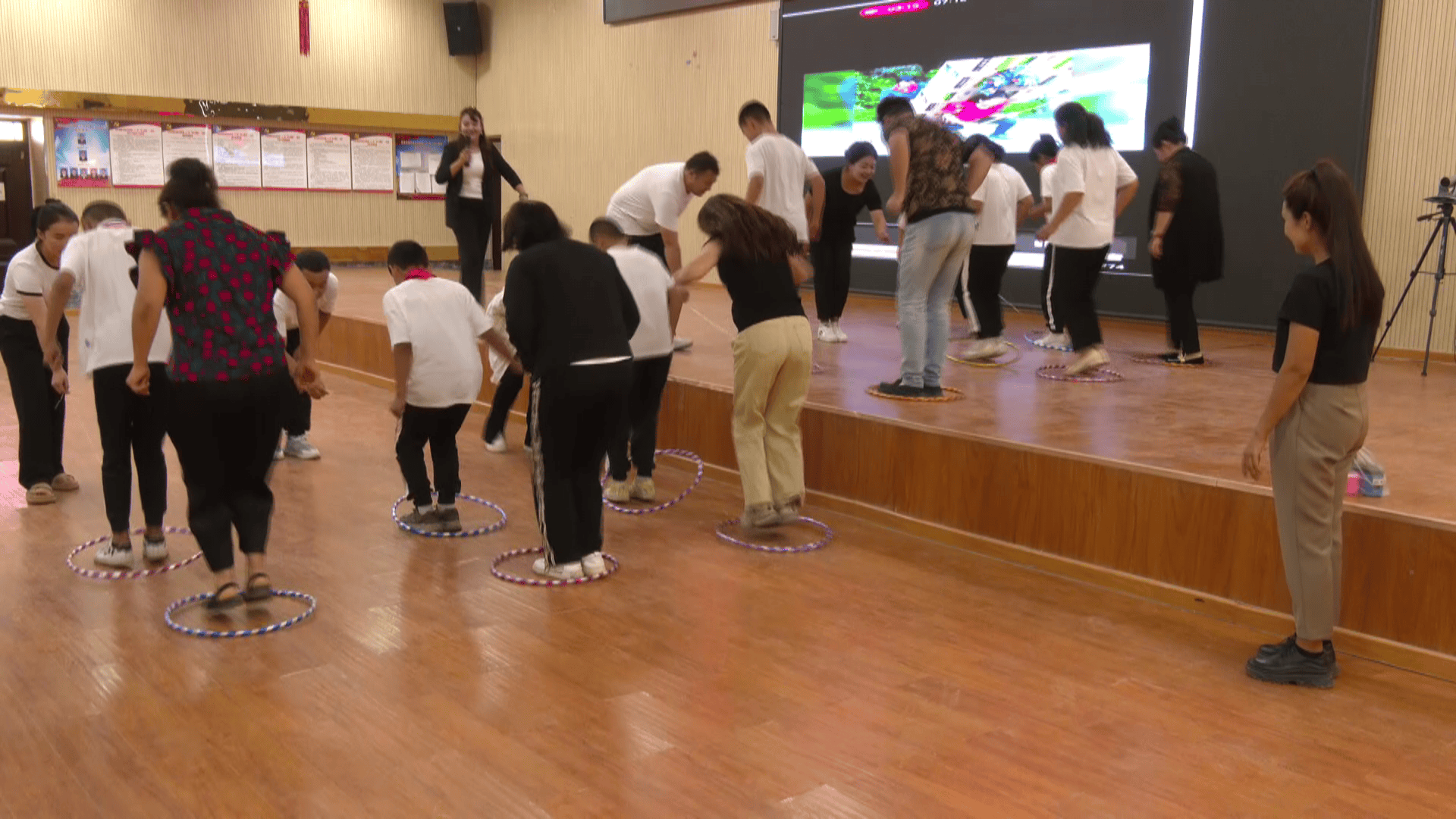 岳普湖县第一小学图片