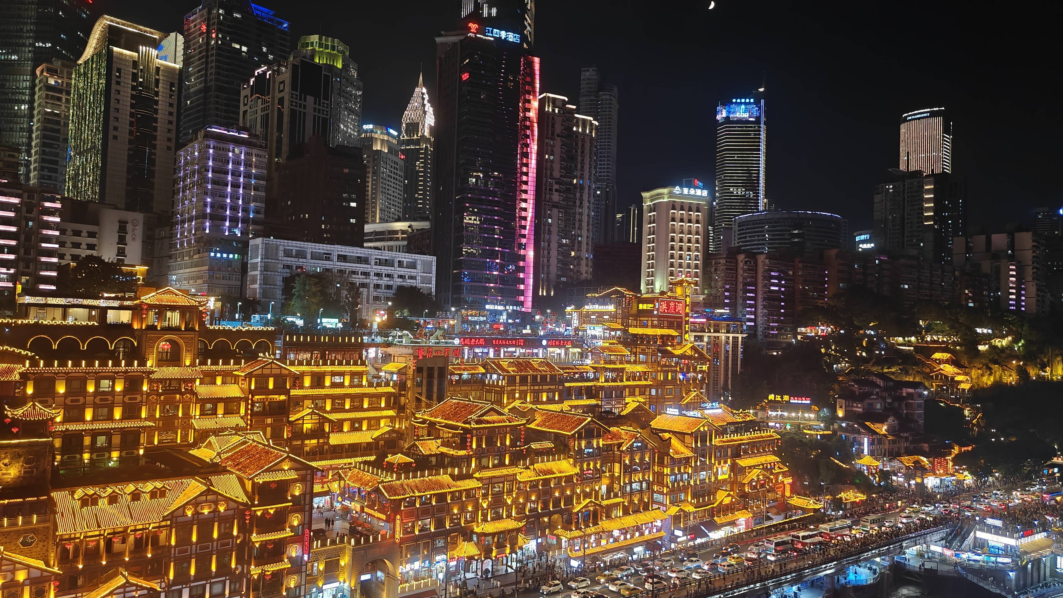 重庆洪崖洞从11楼到1楼怎么去？洪崖洞最佳拍照机位+开灯时间_搜狐网