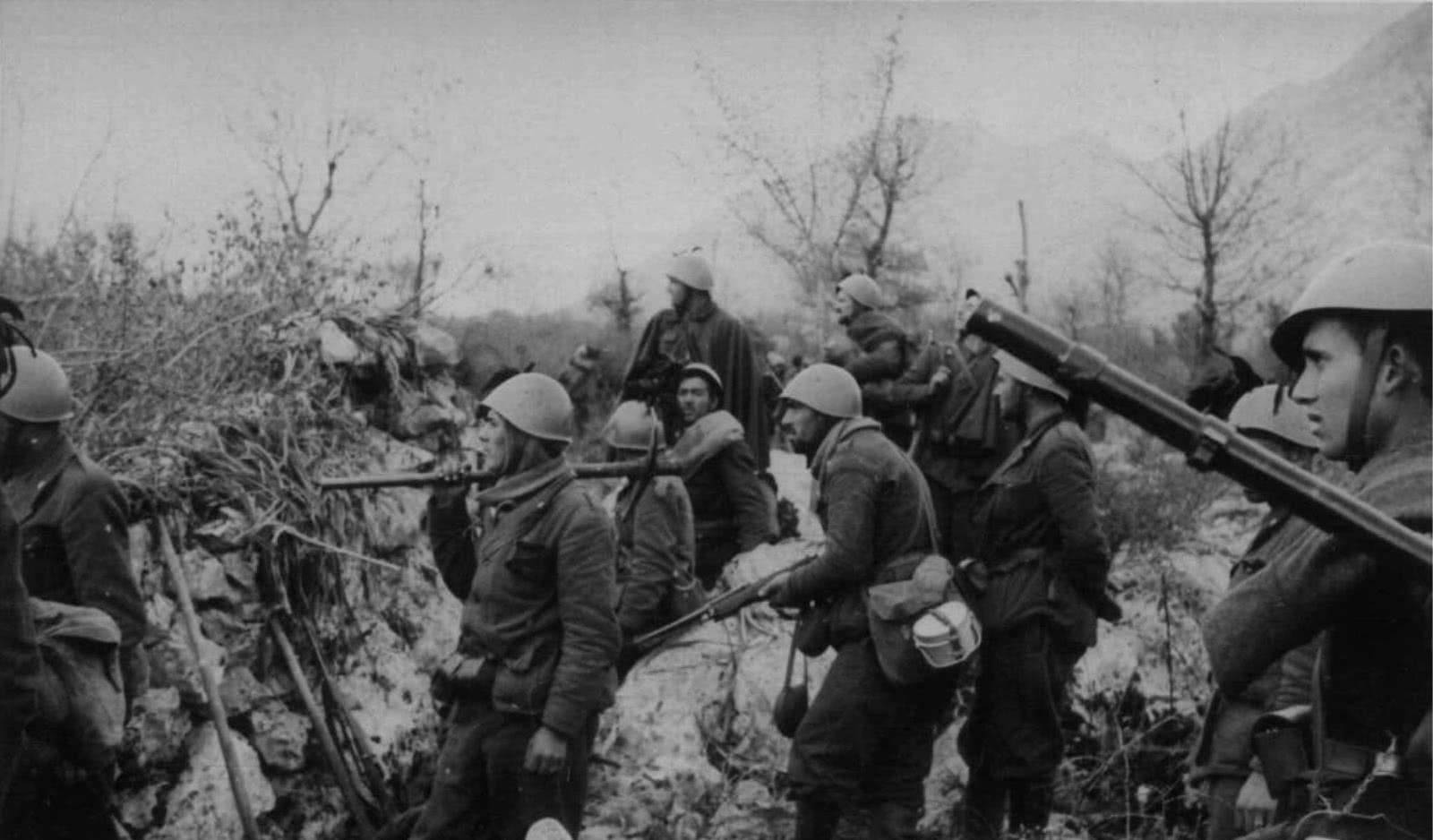 意大利军队多搞笑?投降被拒绝后,一怒之下将对方打的溃不成军